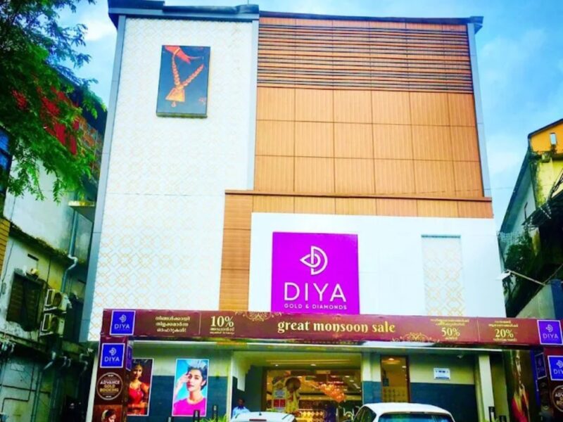 Diya Gold & Diamonds - Mukkam