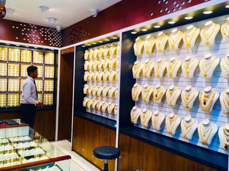 Diya Gold & Diamonds - Mukkam