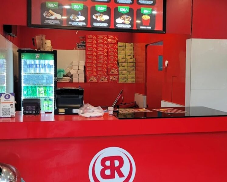 Broast Poonoor – Fried Chicken & Family Restaurant