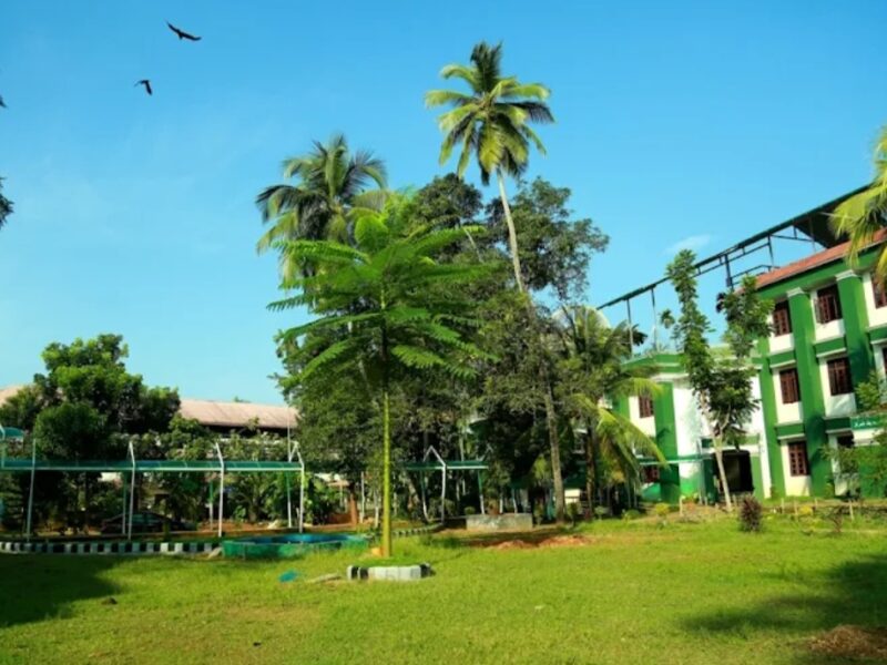 Dihliz World School Poonoor