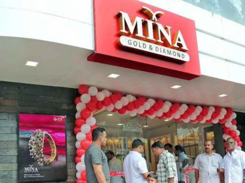Mina Gold – Poonoor