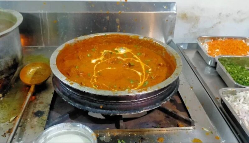 Keerthi Hotel Poonoor