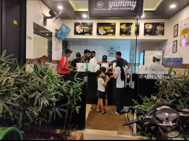 Yummy Fried Chicken Poonoor