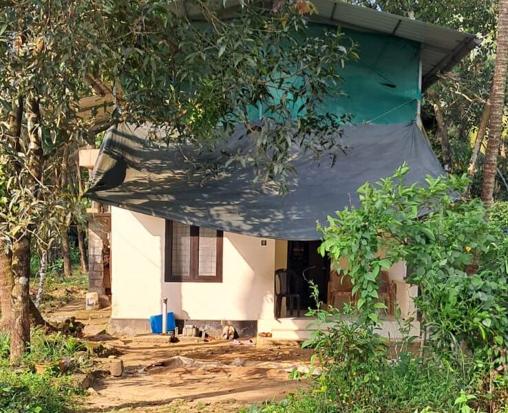 House + Plot for Sale – Puthuppadi Kakavayal