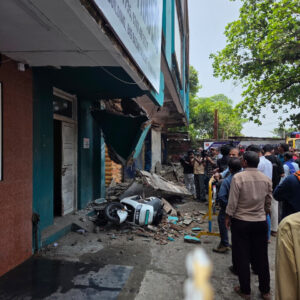 Three dead after slab collapses in Valiyagadi, Kozhikode