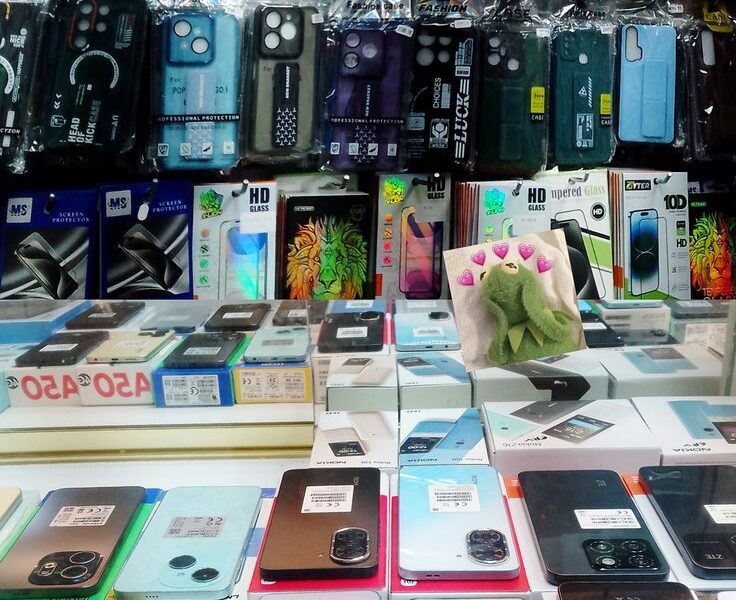 Job Opportunity: Mobile Shop Staff Required in Kettangal