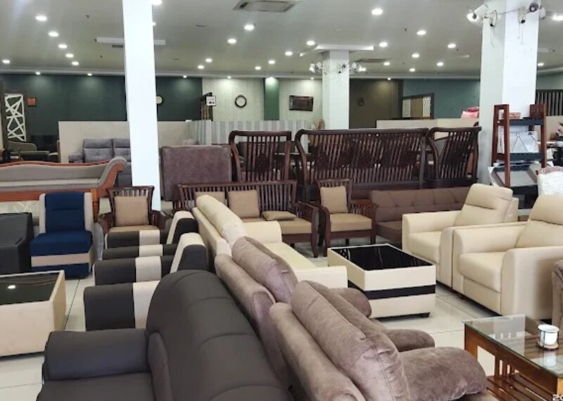 100 HOME FURNITURE AND INTERIORS: Premium Living in Thamarassery