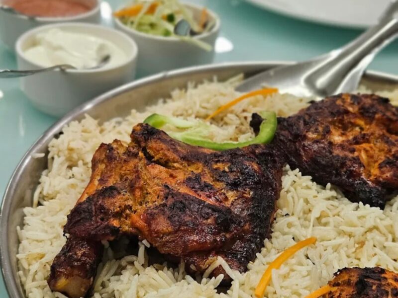 Kunhoosakka Restaurant & Catering: Authentic Flavors & Hearty Feasts in Thamarassery