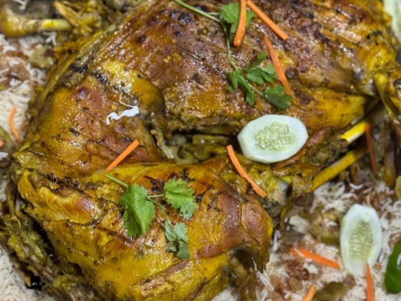 Kunhoosakka Restaurant & Catering: Authentic Flavors & Hearty Feasts in Thamarassery